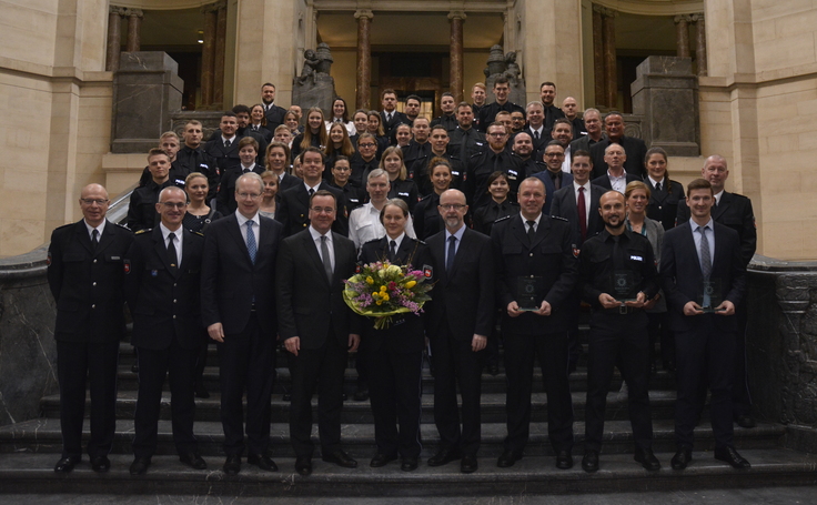 Teilnehmende der Polizei-Sportlerehrung 2019 (Quelle: PD Hannover, Pressestelle)