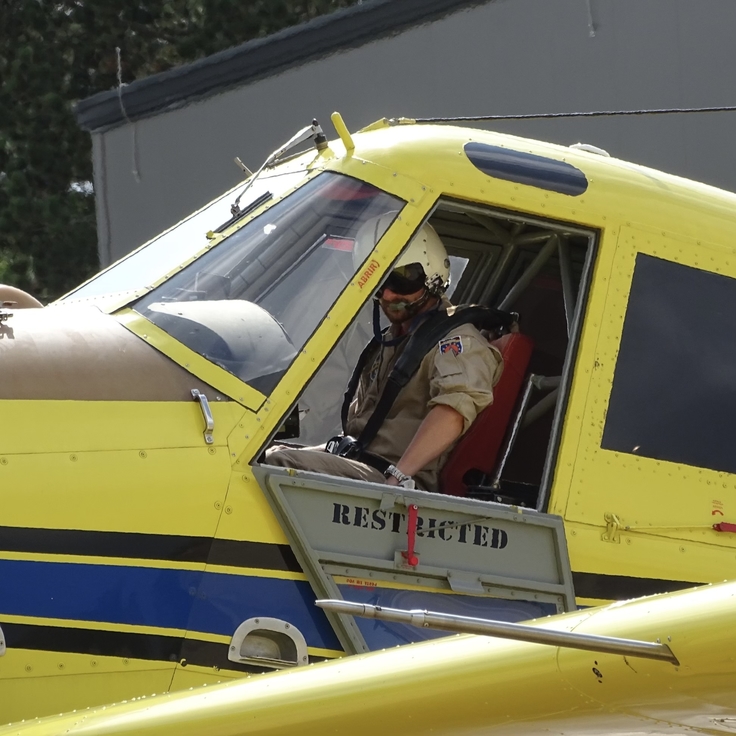 Pilot nach Ankunft in Braunschweig